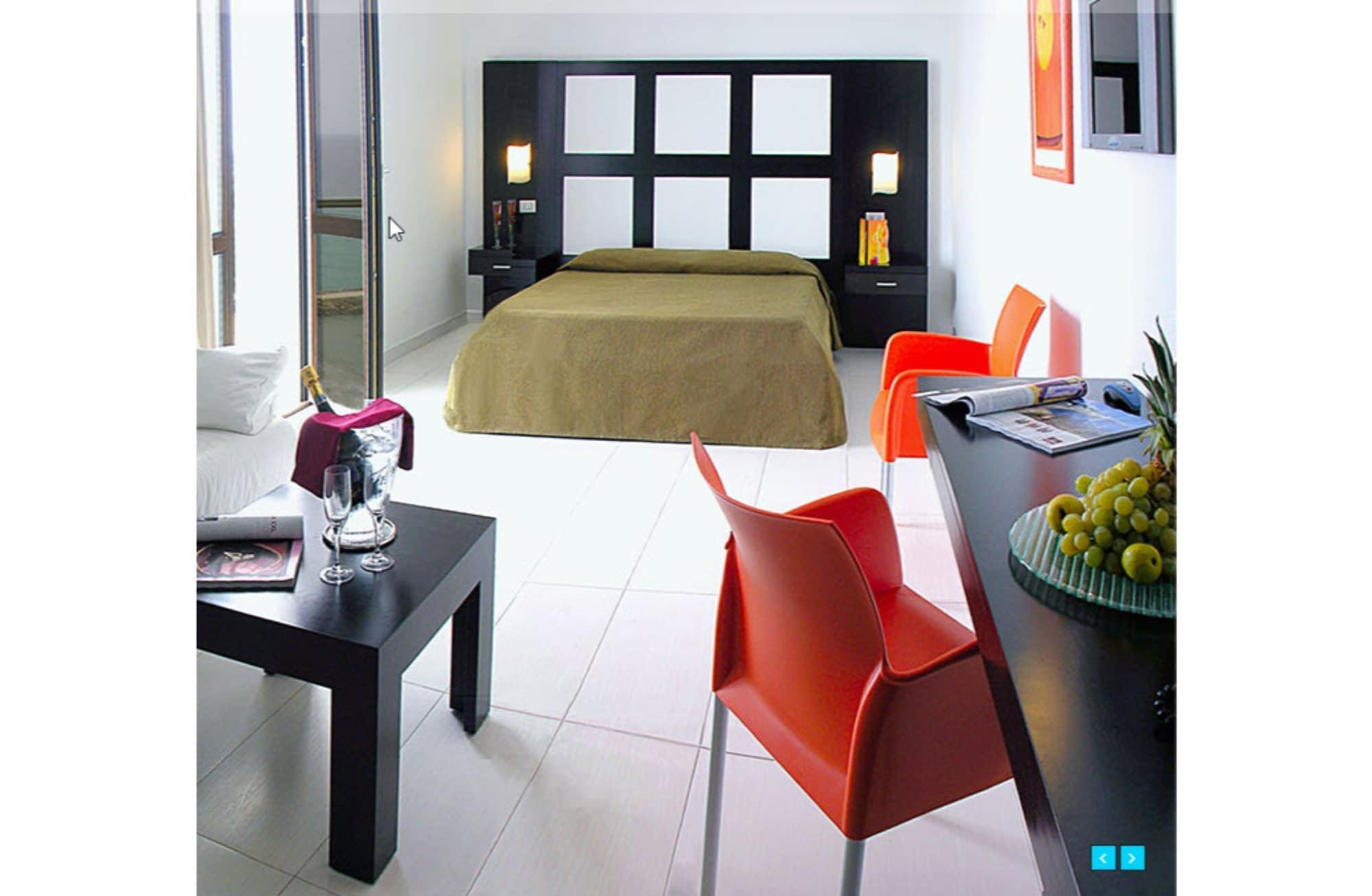 Hotel Admeto Маринелла Экстерьер фото